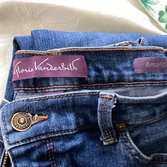 4 pair of jeans size 10 - Picture 5 of 5